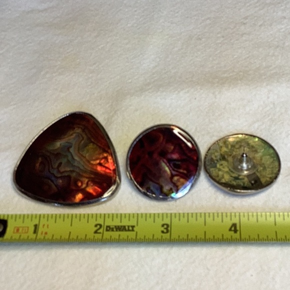 FINAL SALE PRICE Golden 36” Necklace, Bracelet, Pendant & ER’s - Picture 4 of 8